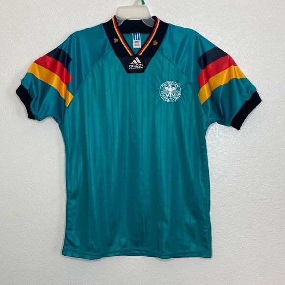 ADIDAS Vintage Football Jersey Size M - Picture 1 of 6